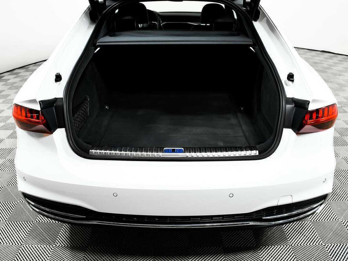 Audi A7 2021 года с пробегом. Фото: #16