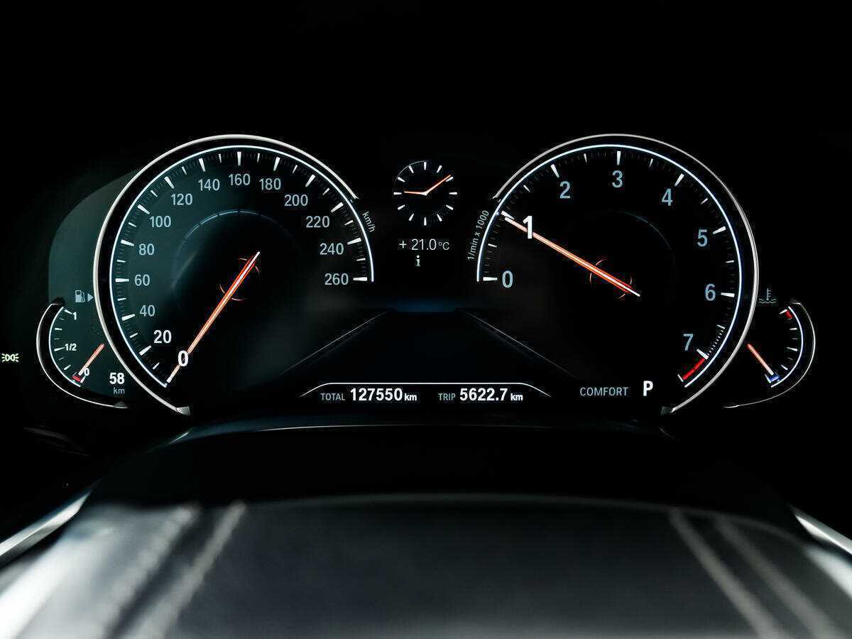 BMW 7 серии 2016 года с пробегом. Фото: #9