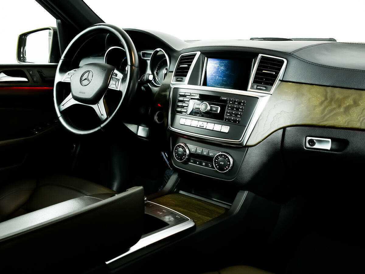 Mercedes-Benz GL-Класс 2014 года с пробегом. Фото: #6