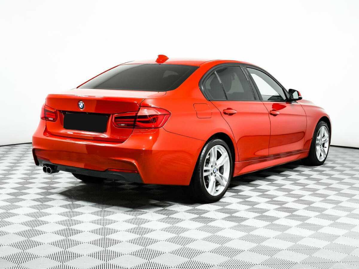 BMW 3 серии 2018 года с пробегом. Фото: #4