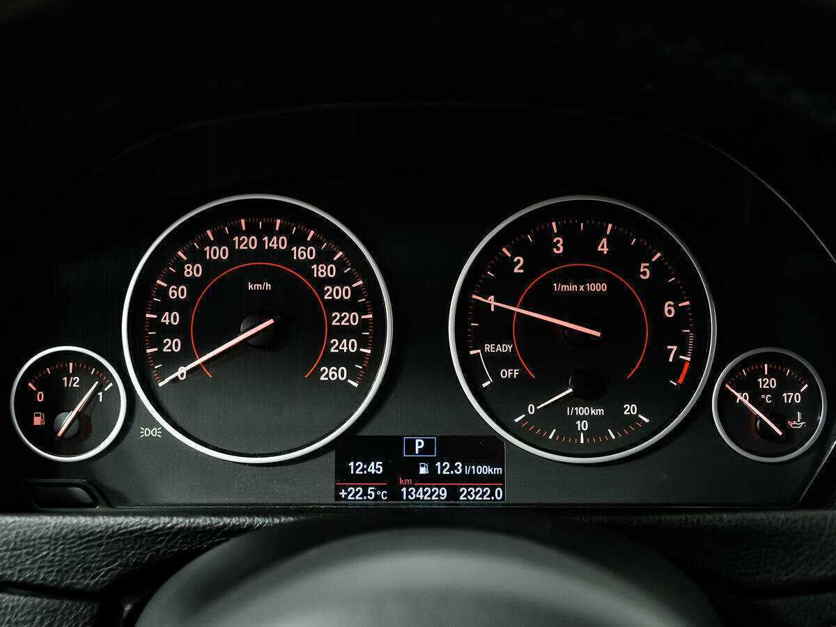 BMW 3 серии 2018 года с пробегом. Фото: #9