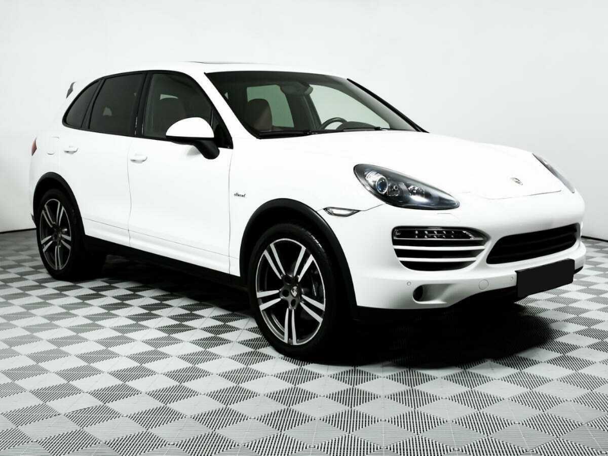 Porsche Cayenne 2012 года с пробегом. Фото: #2