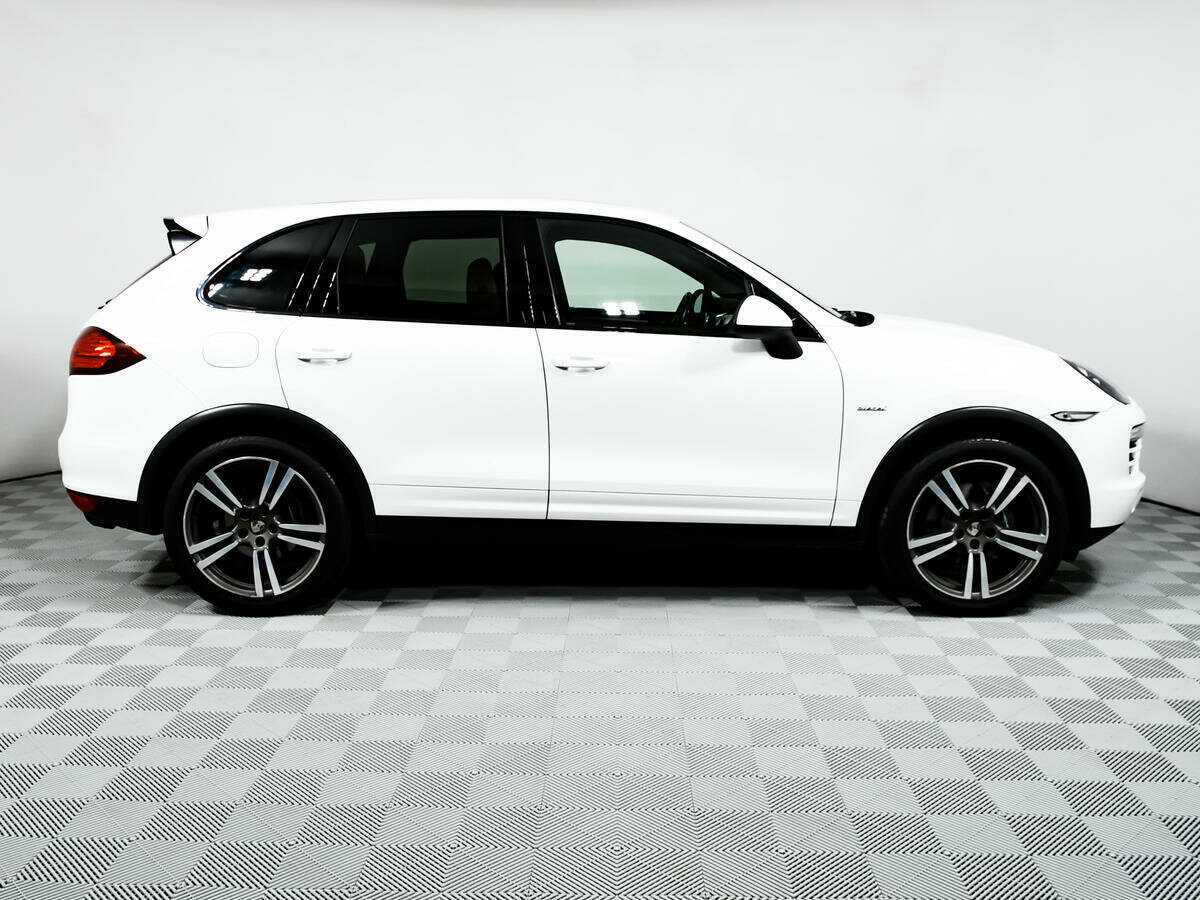 Porsche Cayenne 2012 года с пробегом. Фото: #3