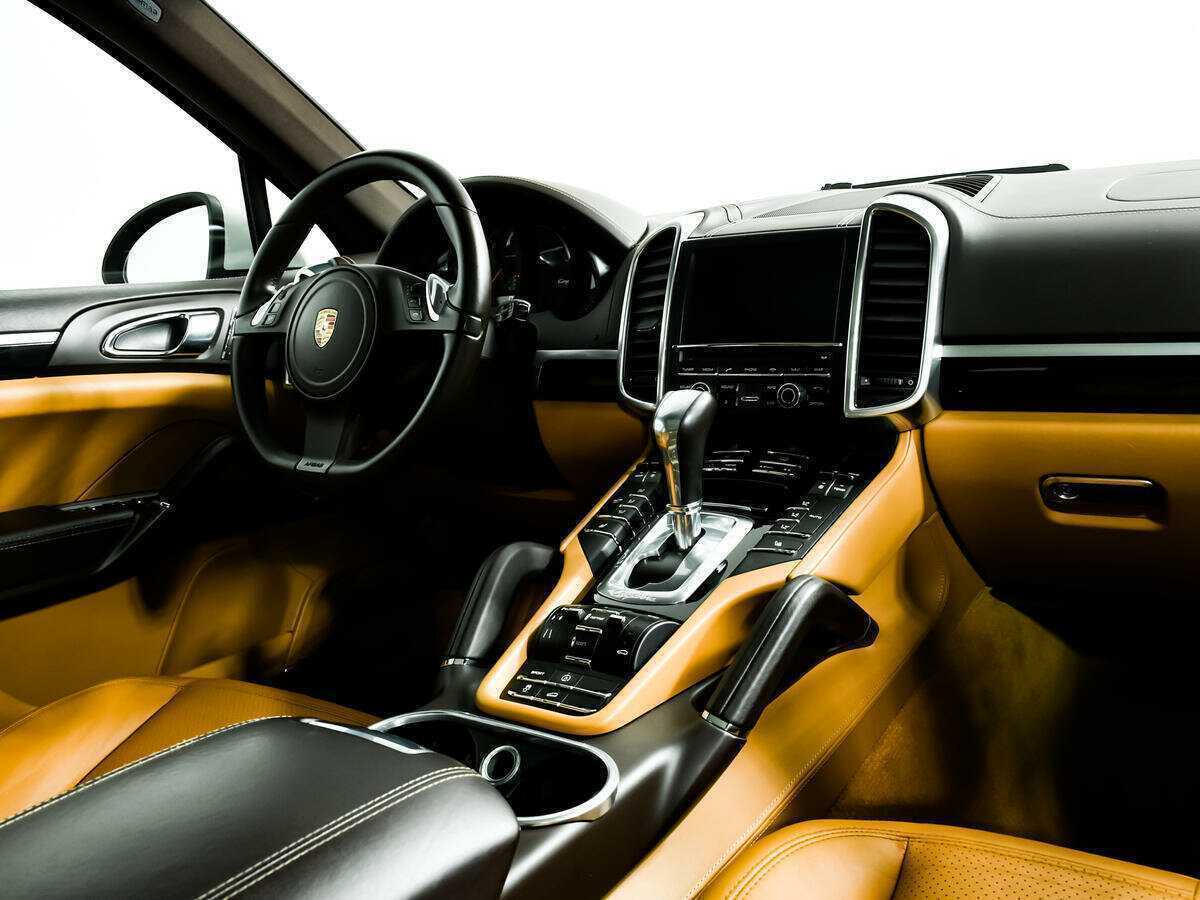 Porsche Cayenne 2012 года с пробегом. Фото: #8