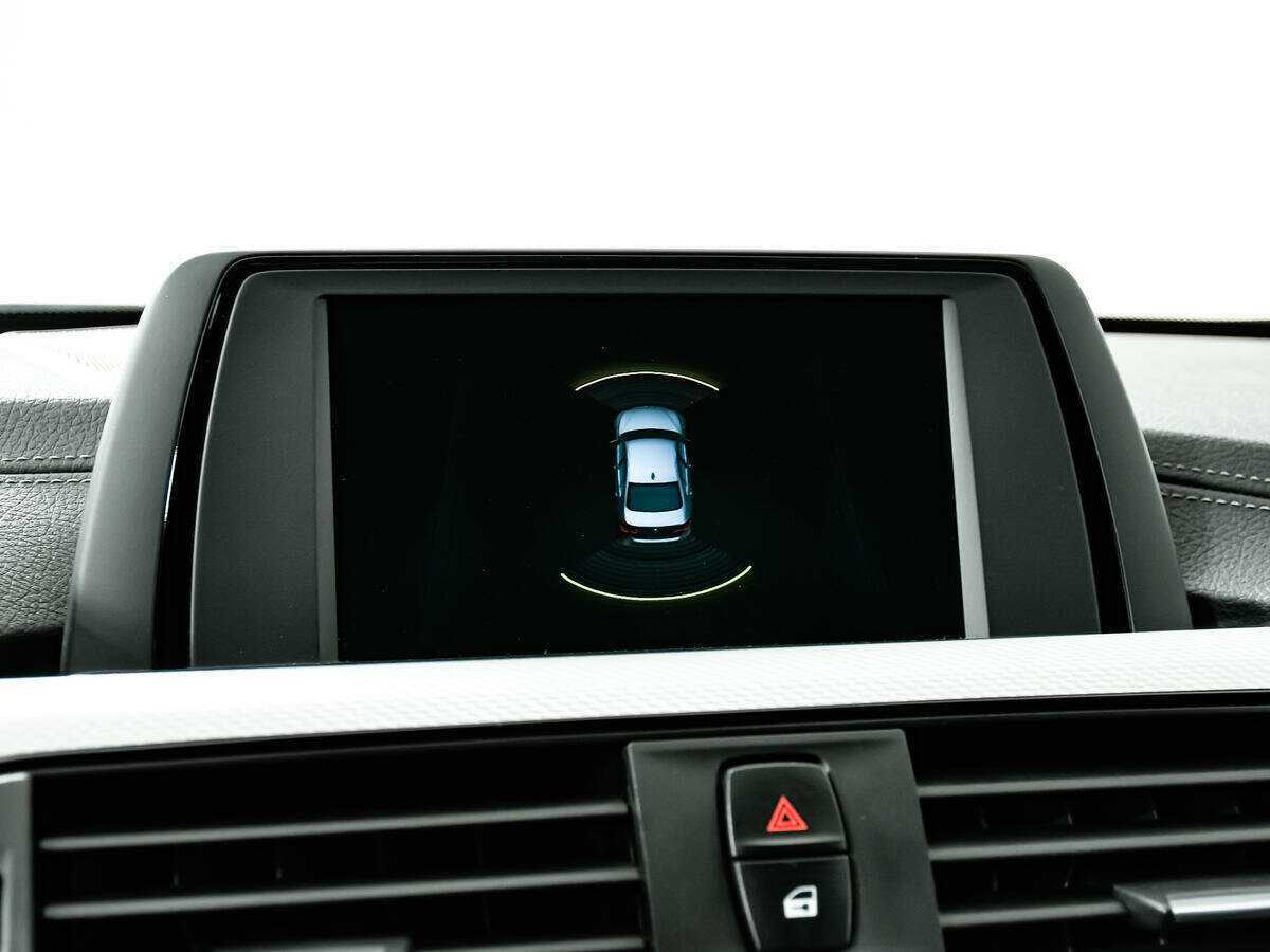 BMW 3 серии 2018 года с пробегом. Фото: #14