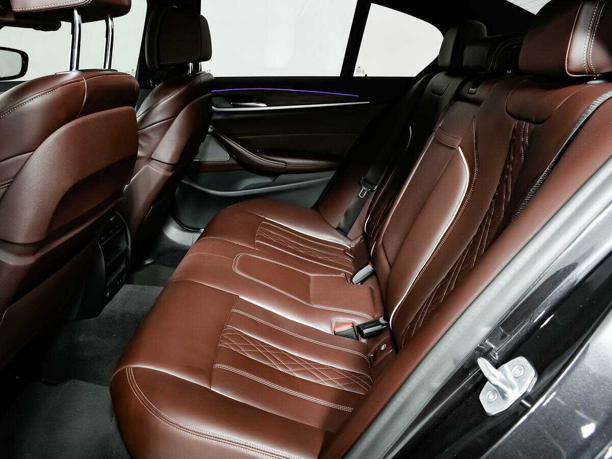 BMW 5 серии 2019 года с пробегом. Фото: #10