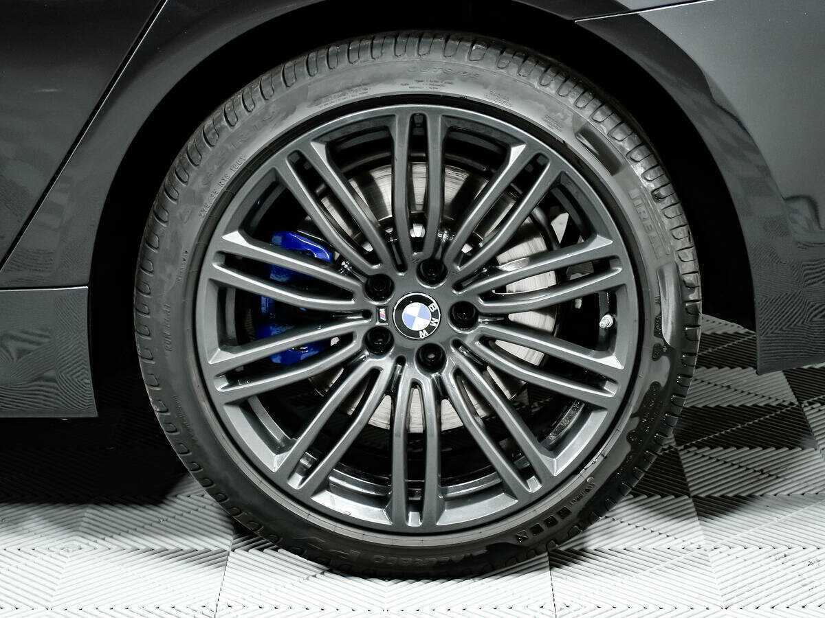 BMW 5 серии 2019 года с пробегом. Фото: #12