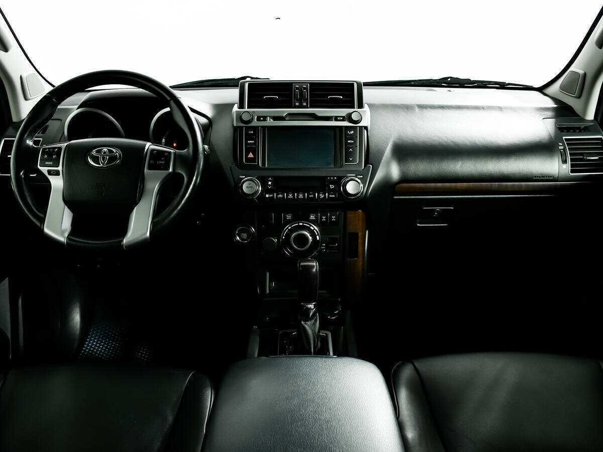 Toyota Land Cruiser Prado 2015 года с пробегом. Фото: #10