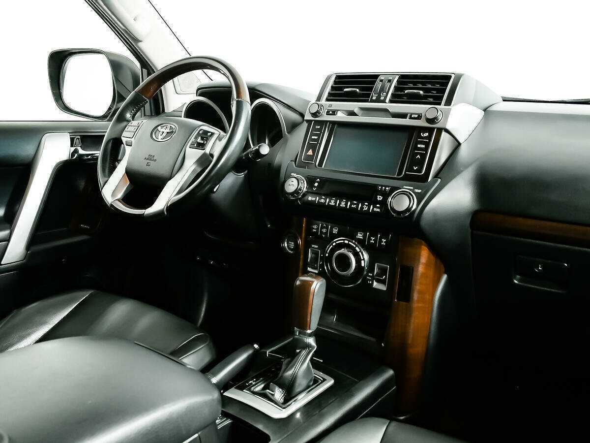 Toyota Land Cruiser Prado 2015 года с пробегом. Фото: #8