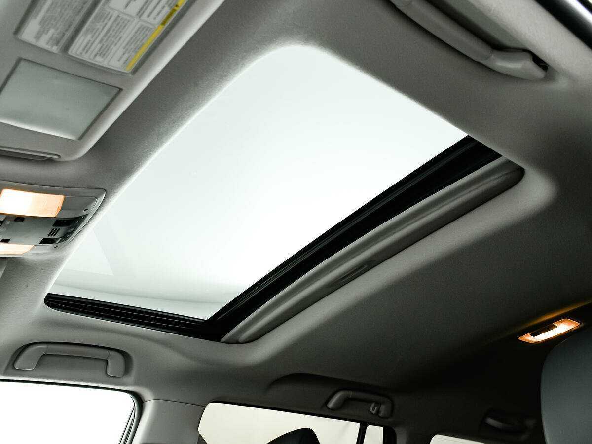 Toyota Land Cruiser Prado 2015 года с пробегом. Фото: #15