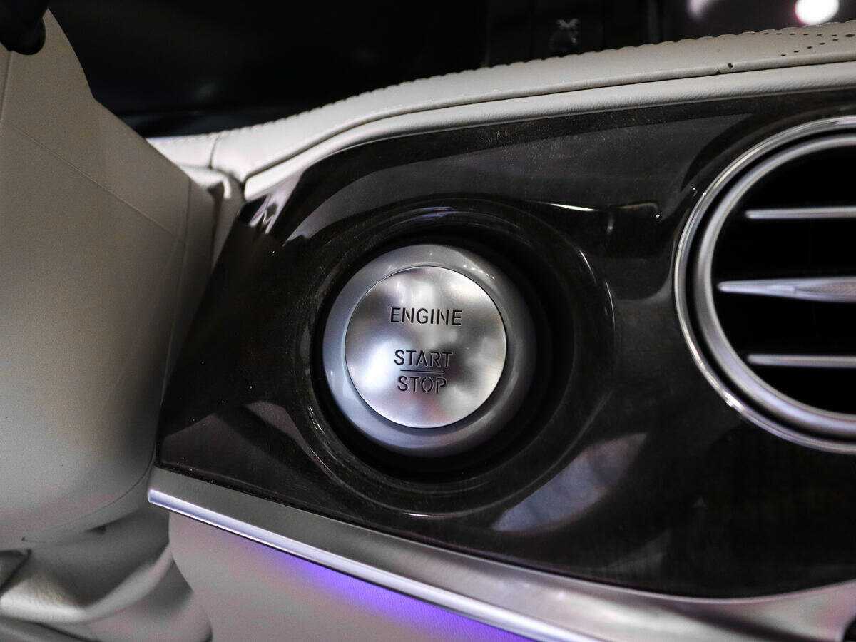 Mercedes-Benz S-Класс 2014 года с пробегом. Фото: #30