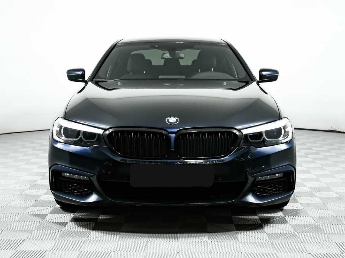 BMW 5 серии 2020 года с пробегом. Фото: #1