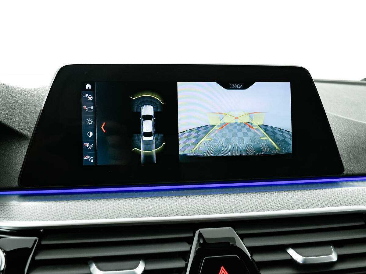 BMW 5 серии 2020 года с пробегом. Фото: #12