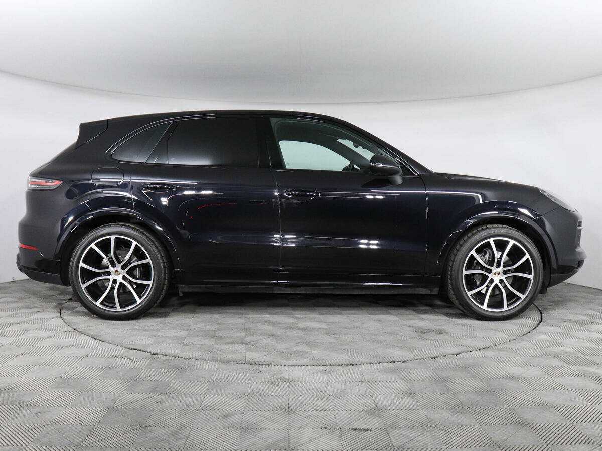 Porsche Cayenne 2018 года с пробегом. Фото: #3