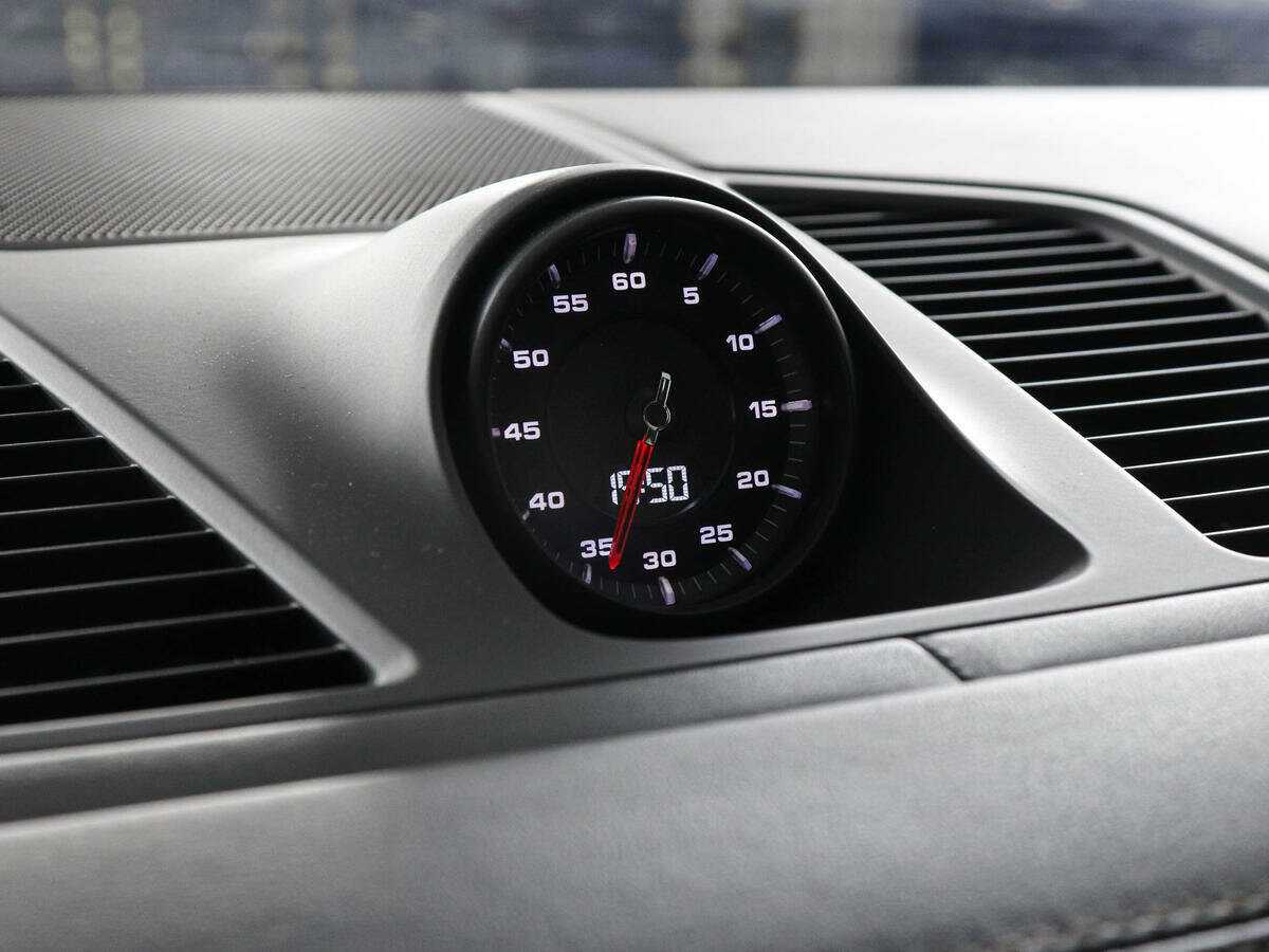 Porsche Cayenne 2018 года с пробегом. Фото: #16