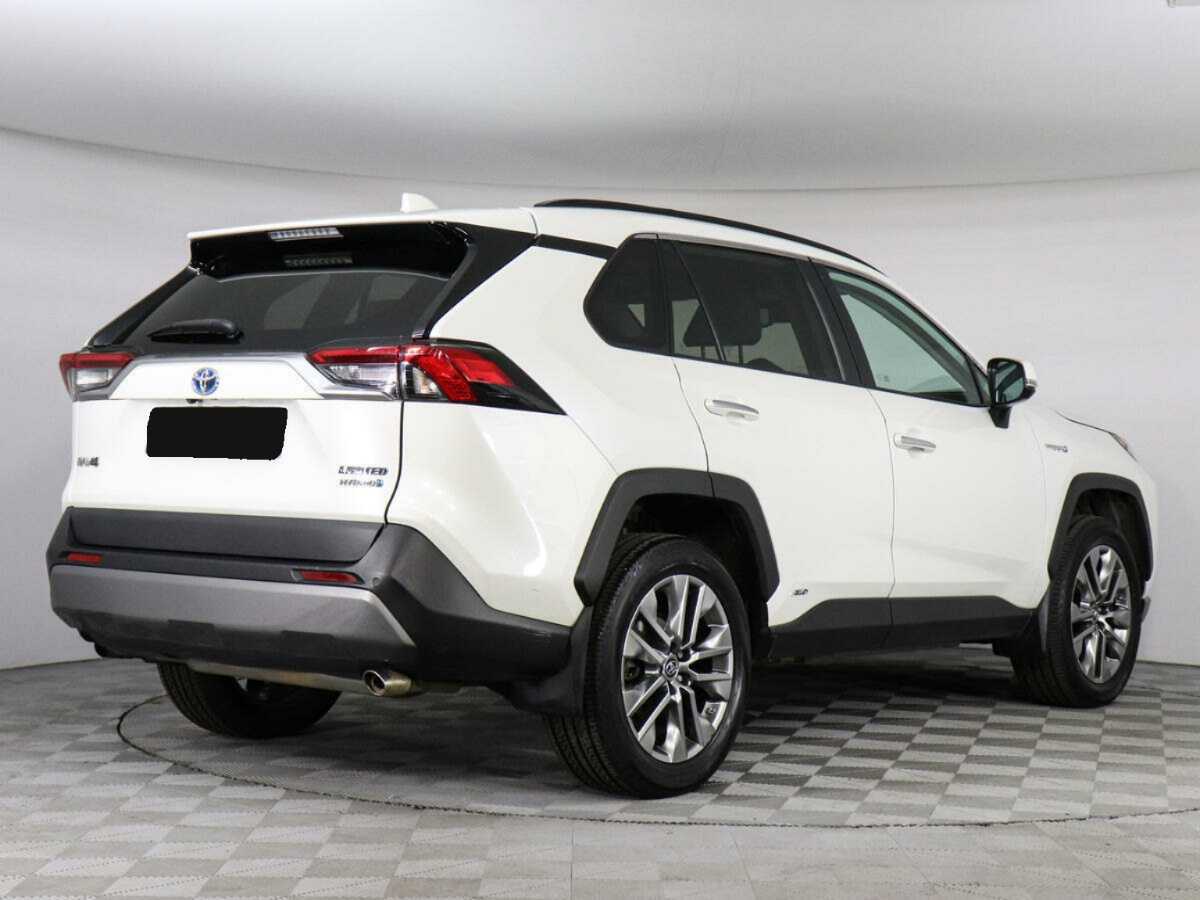 Toyota RAV4 2019 года с пробегом. Фото: #4