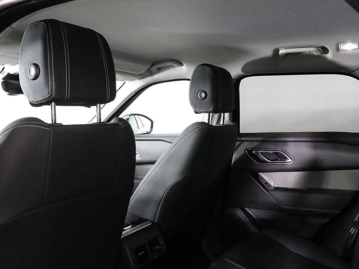 Land Rover Range Rover Velar 2019 года с пробегом. Фото: #11