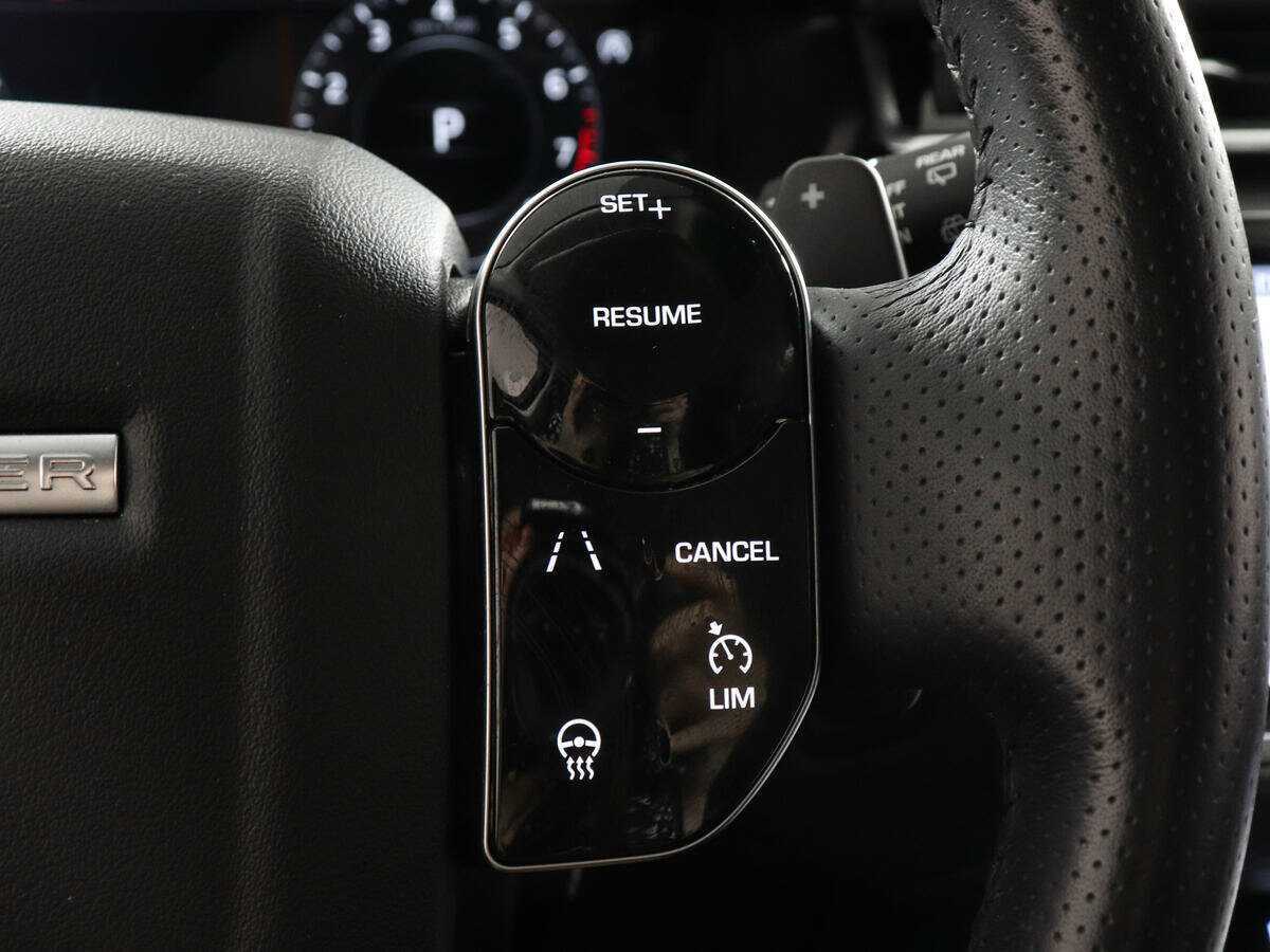 Land Rover Range Rover Velar 2019 года с пробегом. Фото: #14