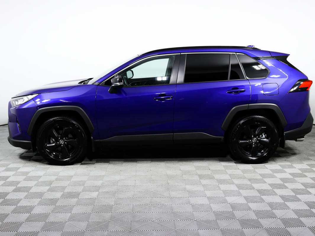 Toyota RAV4 2021 года с пробегом. Фото: #7