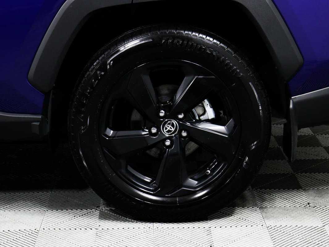 Toyota RAV4 2021 года с пробегом. Фото: #13
