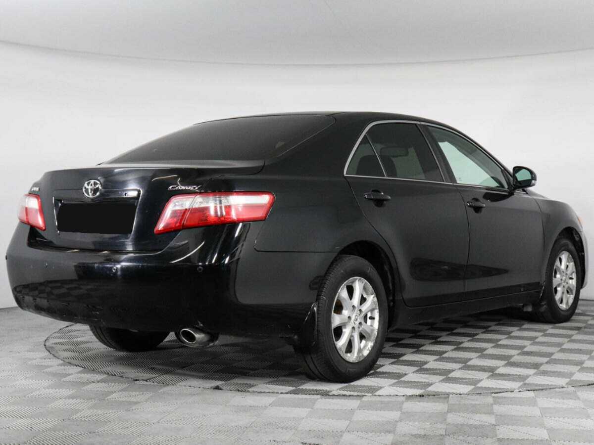 Toyota Camry 2011 года с пробегом. Фото: #2