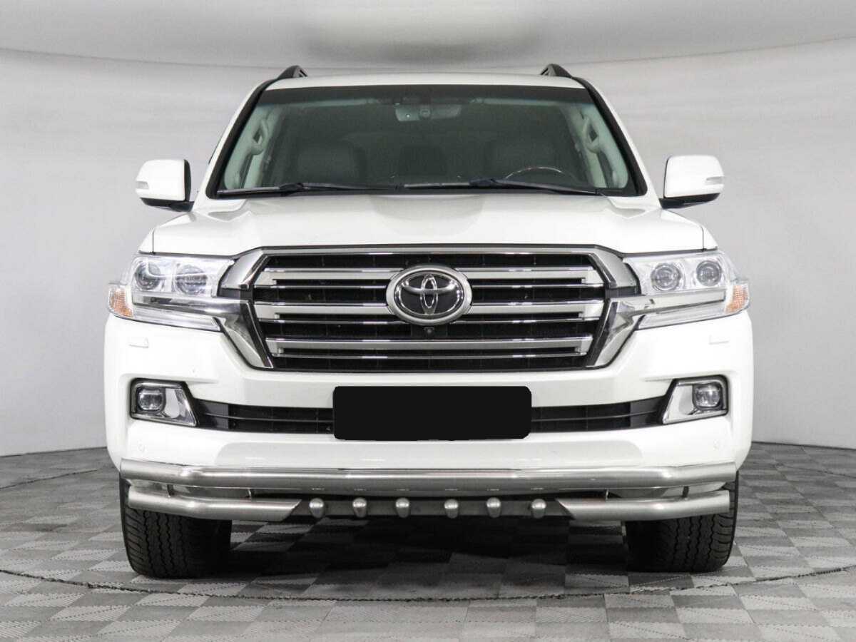 Toyota Land Cruiser 2018 года с пробегом. Фото: #1