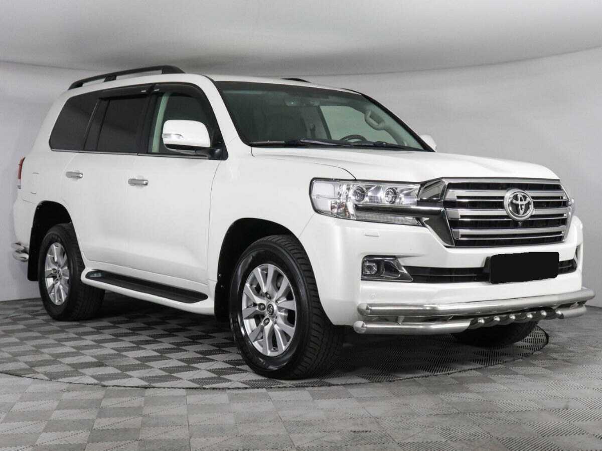 Toyota Land Cruiser 2018 года с пробегом. Фото: #2
