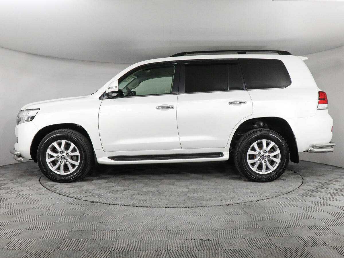 Toyota Land Cruiser 2018 года с пробегом. Фото: #7