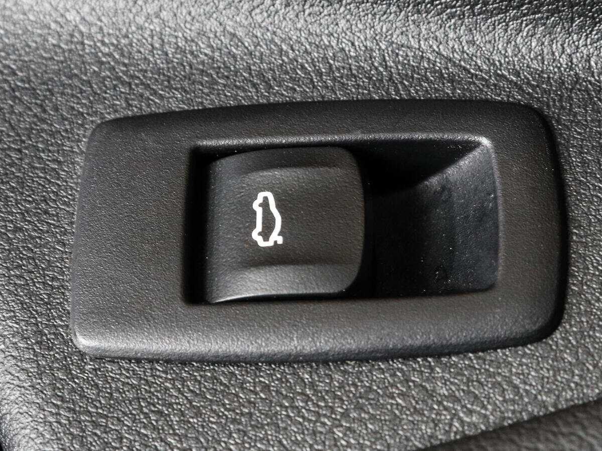 BMW 5 серии 2023 года с пробегом. Фото: #16