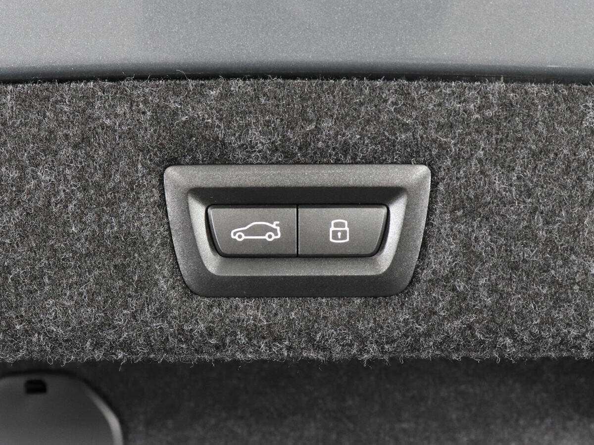 BMW 5 серии 2023 года с пробегом. Фото: #17