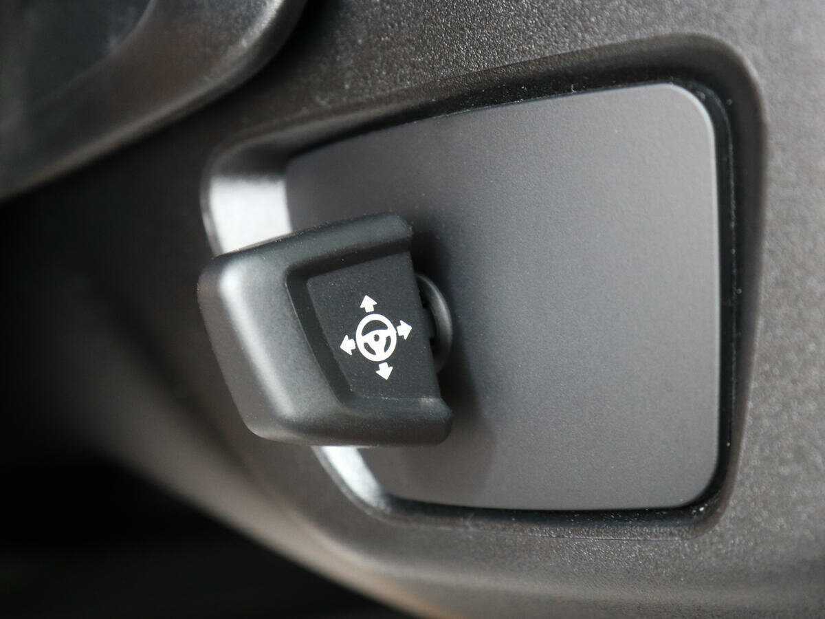 BMW 5 серии 2023 года с пробегом. Фото: #18