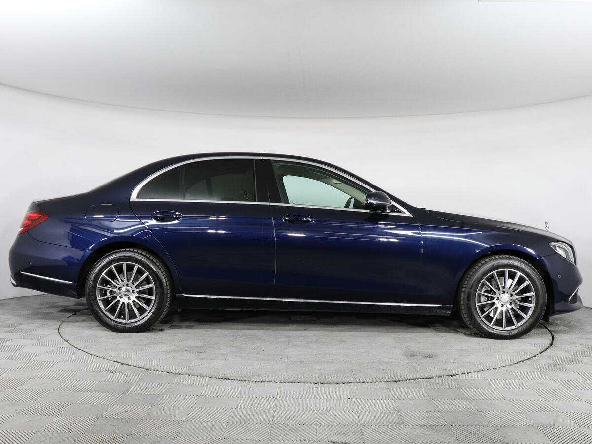 Mercedes-Benz E-Класс 2017 года с пробегом. Фото: #3