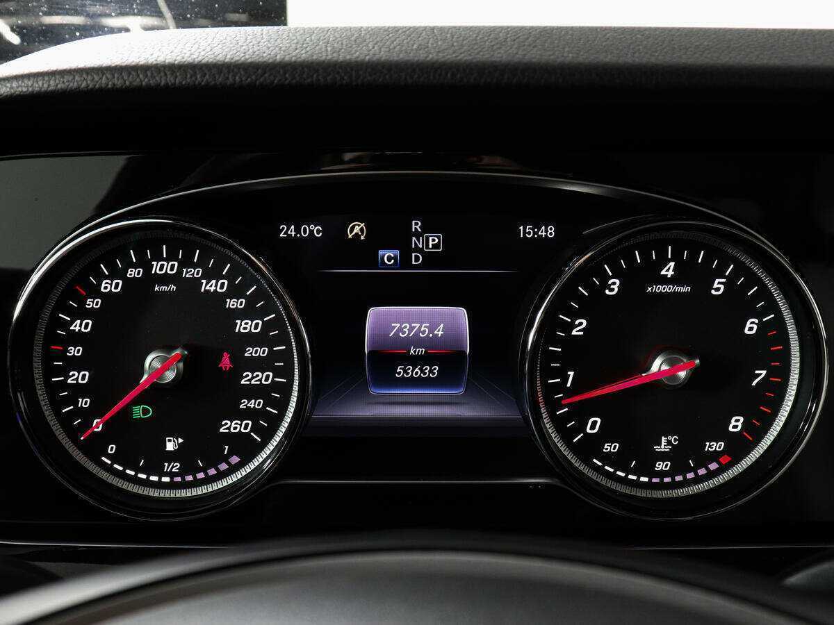Mercedes-Benz E-Класс 2017 года с пробегом. Фото: #10
