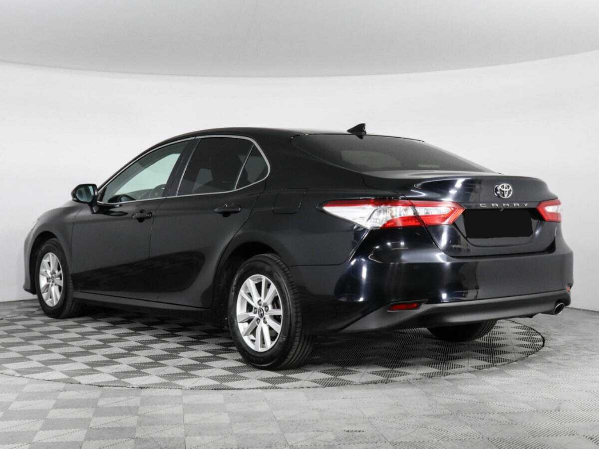 Toyota Camry 2019 года с пробегом. Фото: #6