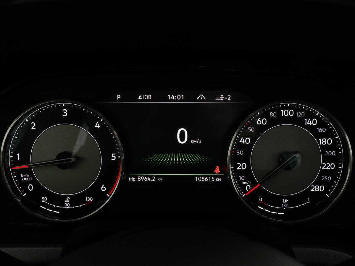 Volkswagen Touareg 2021 года с пробегом. Фото: #10