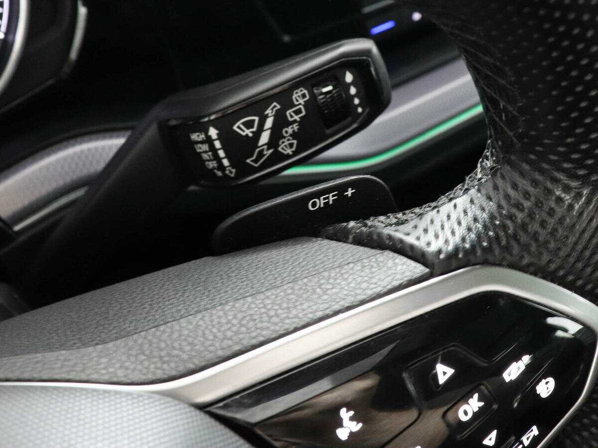 Volkswagen Touareg 2021 года с пробегом. Фото: #13