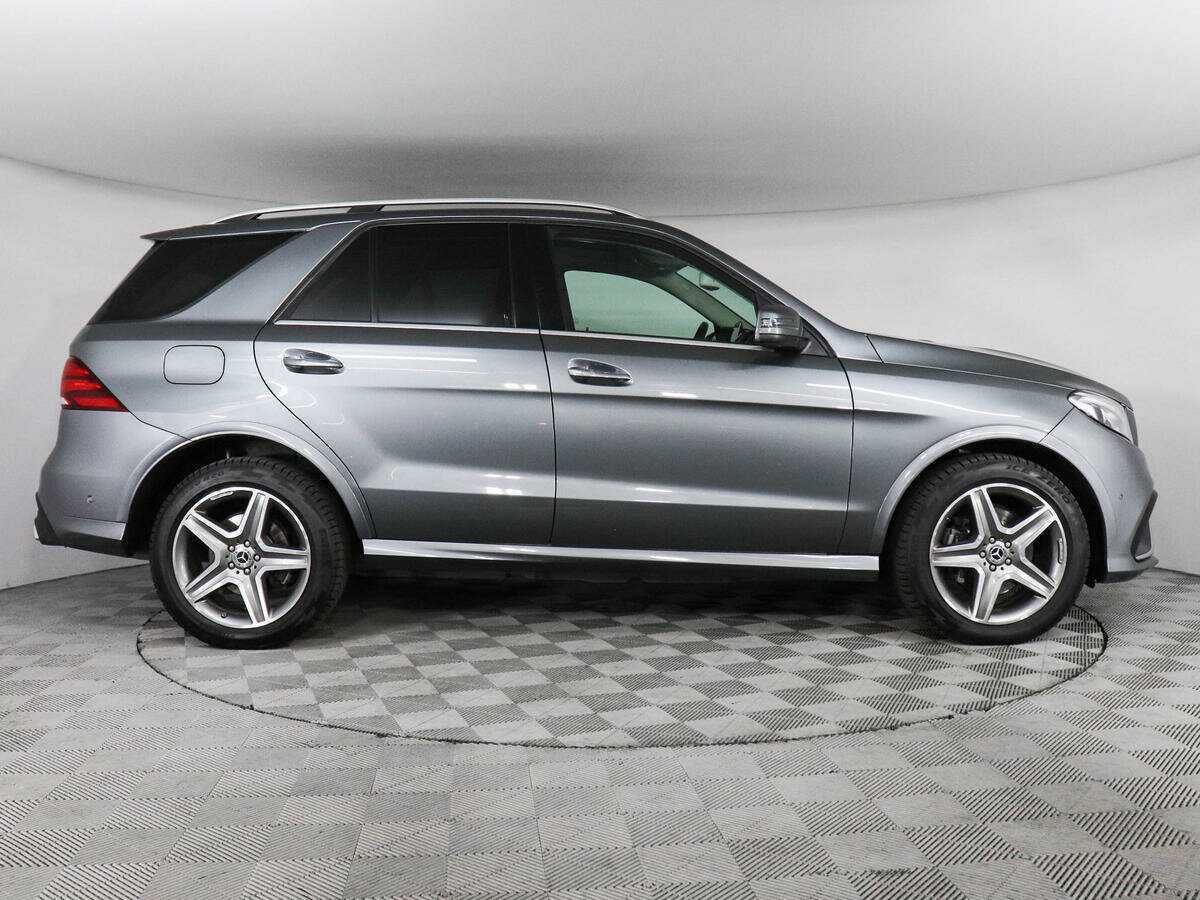Mercedes-Benz GLE 2017 года с пробегом. Фото: #3
