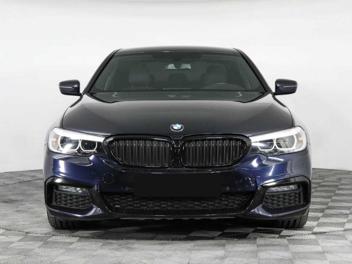 BMW 5 серии 2019 года с пробегом. Фото: #2
