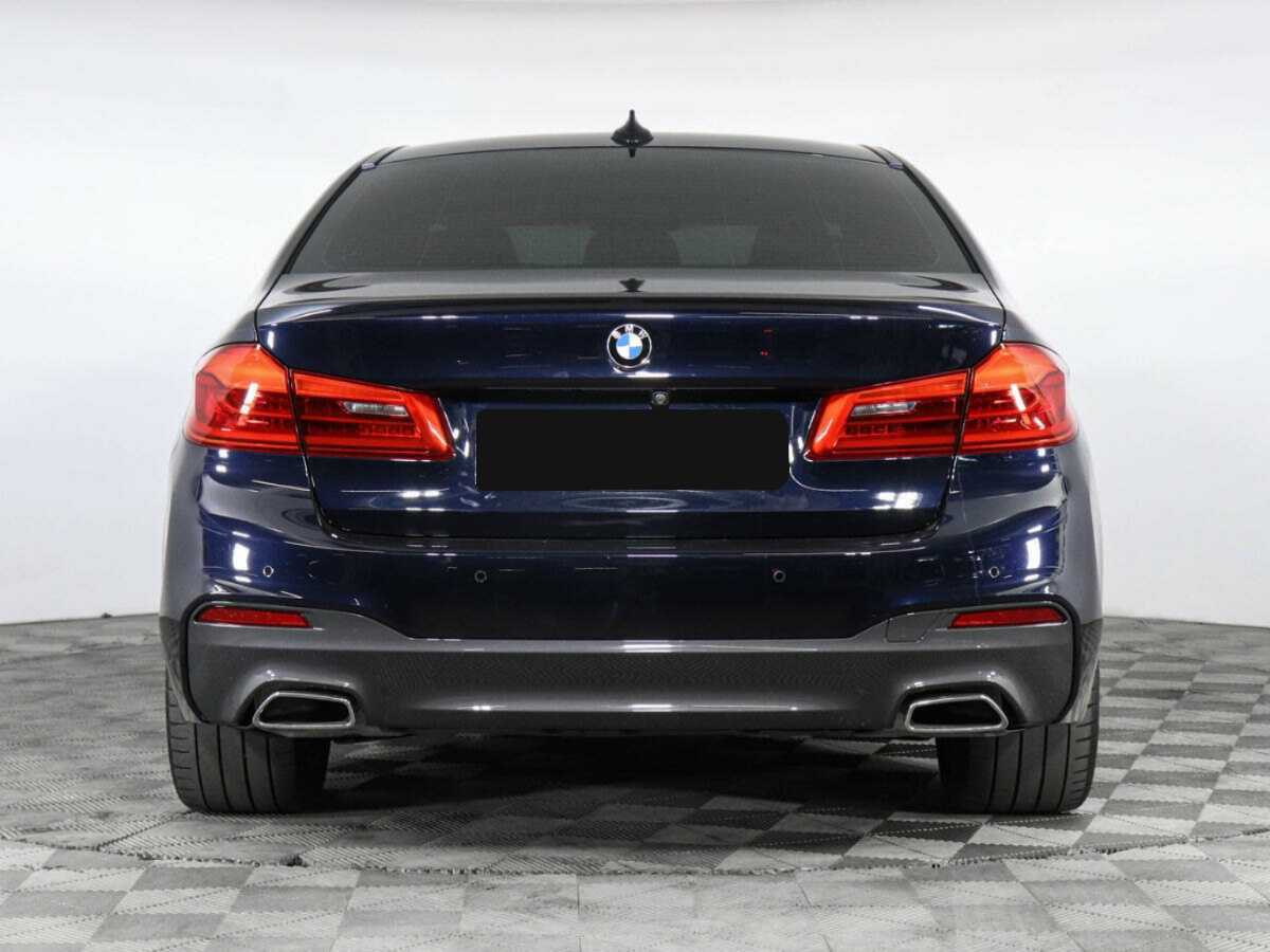 BMW 5 серии 2019 года с пробегом. Фото: #3