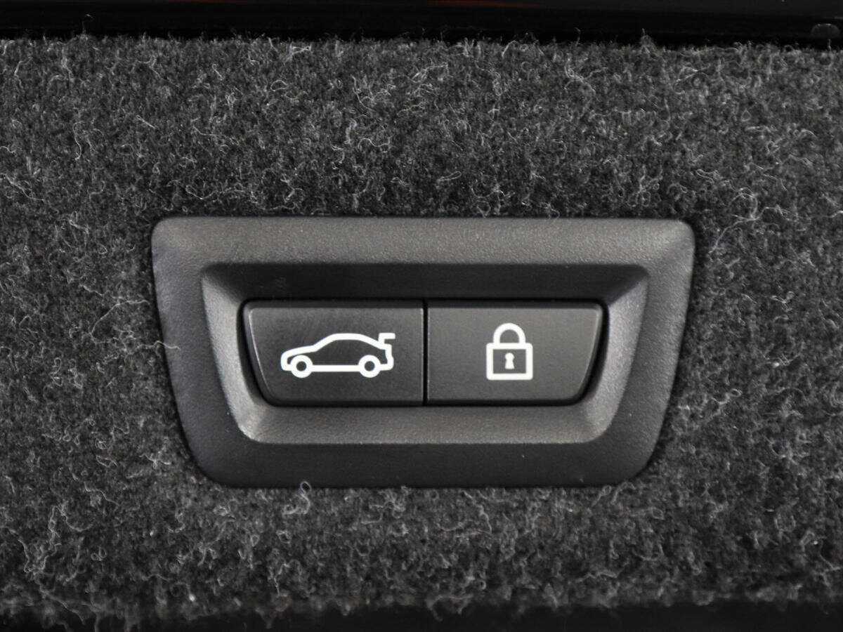 BMW 5 серии 2019 года с пробегом. Фото: #19