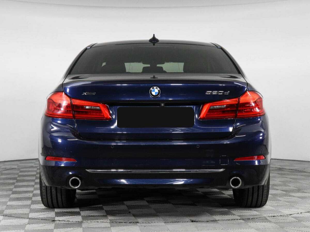 BMW 5 серии 2017 года с пробегом. Фото: #3