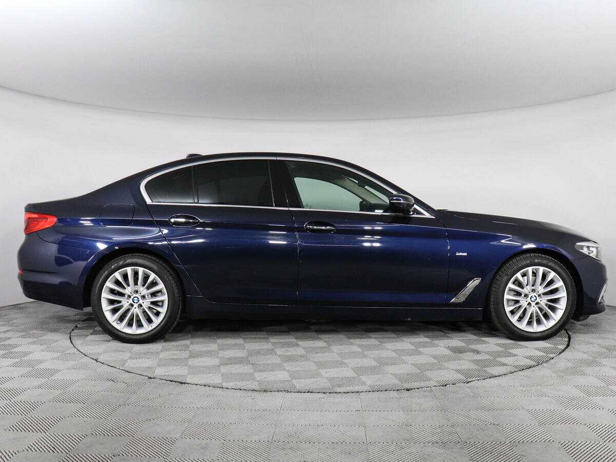 BMW 5 серии 2017 года с пробегом. Фото: #5