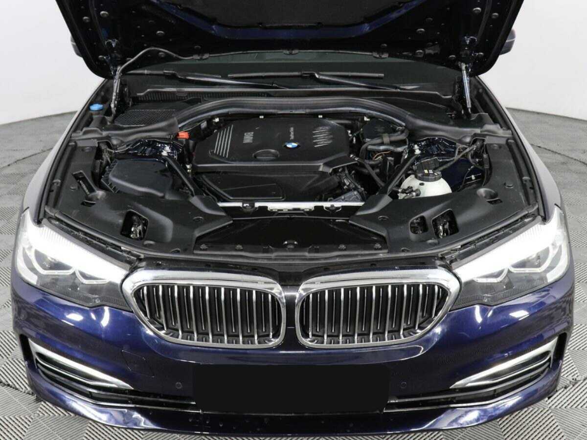 BMW 5 серии 2017 года с пробегом. Фото: #9