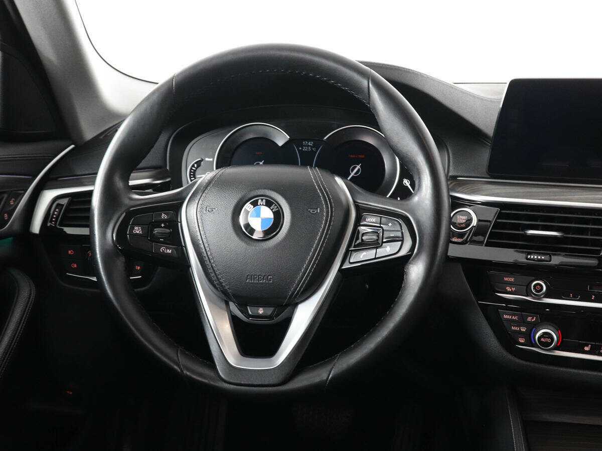 BMW 5 серии 2017 года с пробегом. Фото: #14
