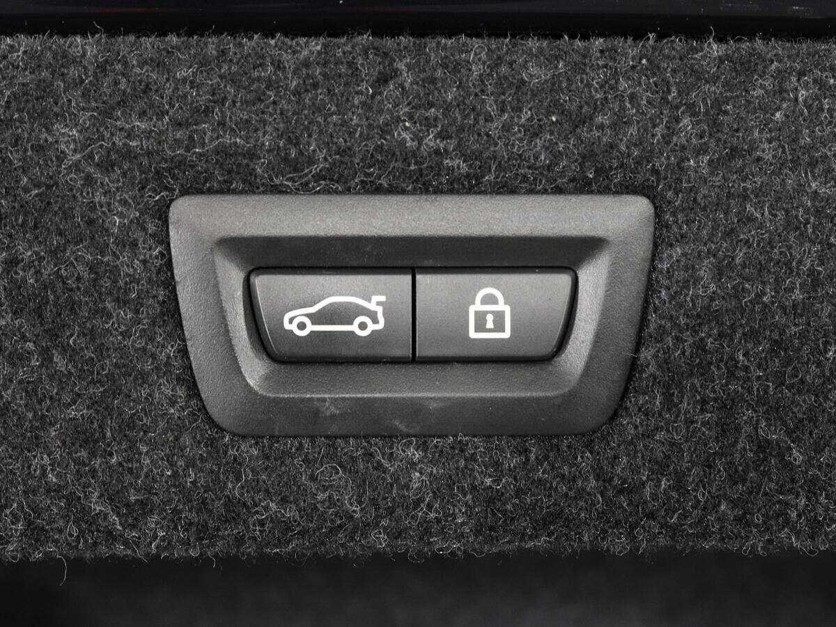 BMW 5 серии 2017 года с пробегом. Фото: #17