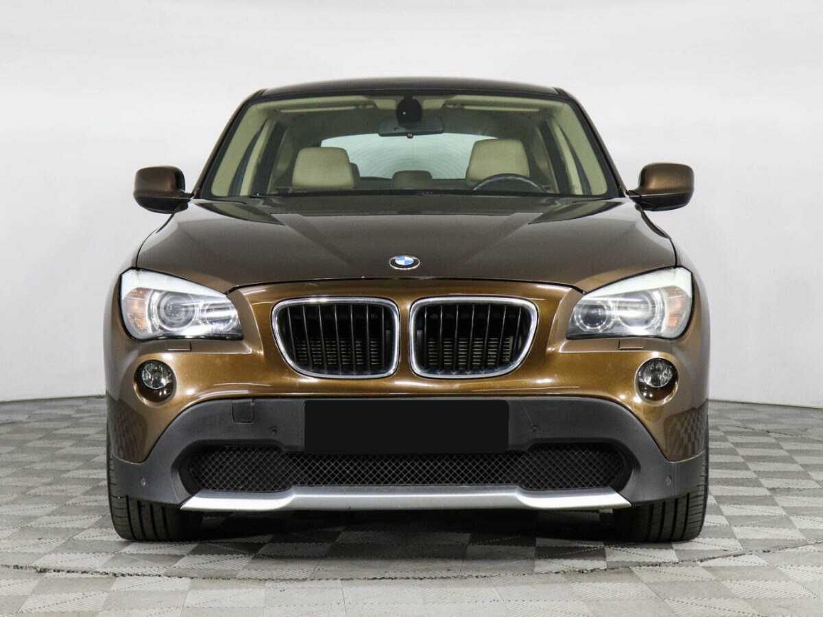 BMW X1 2010 года с пробегом. Фото: #2