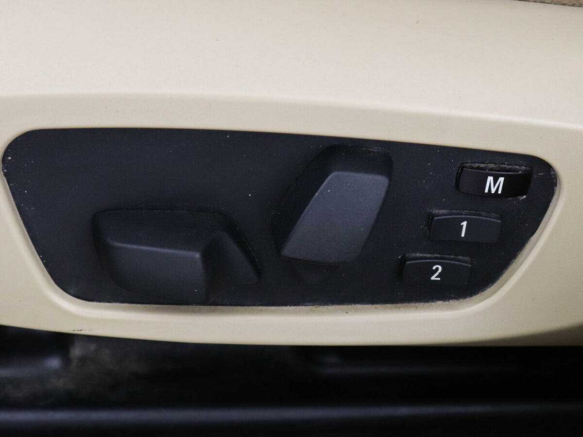 BMW X1 2010 года с пробегом. Фото: #14