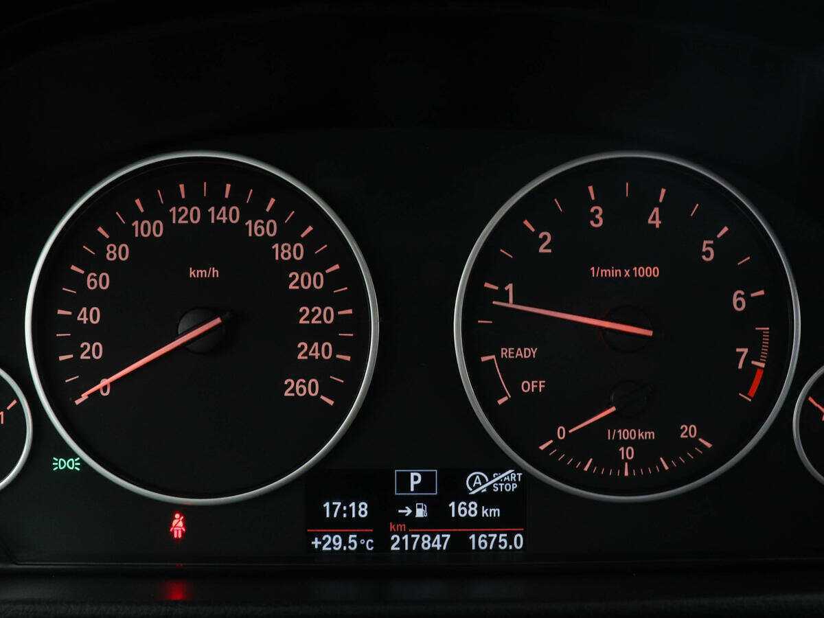 BMW 3 серии 2013 года с пробегом. Фото: #12