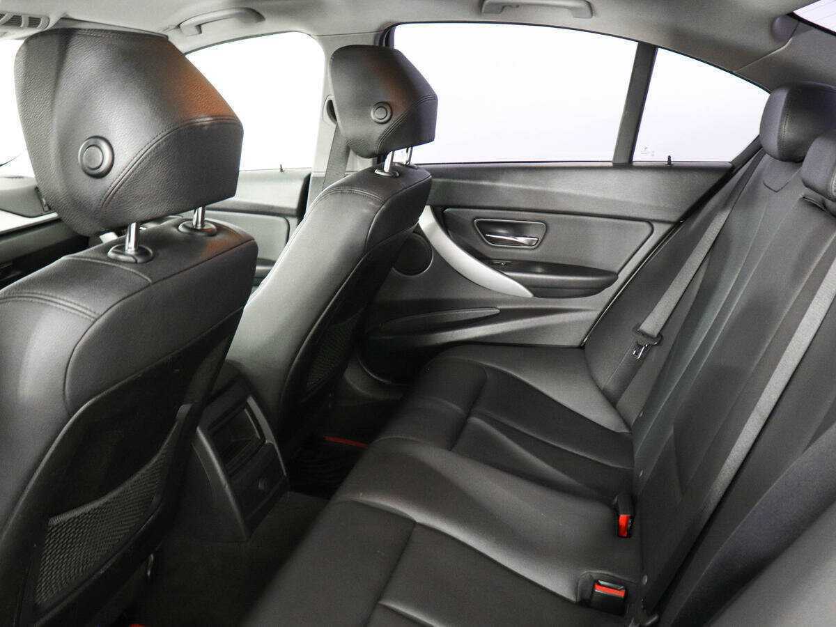 BMW 3 серии 2013 года с пробегом. Фото: #13