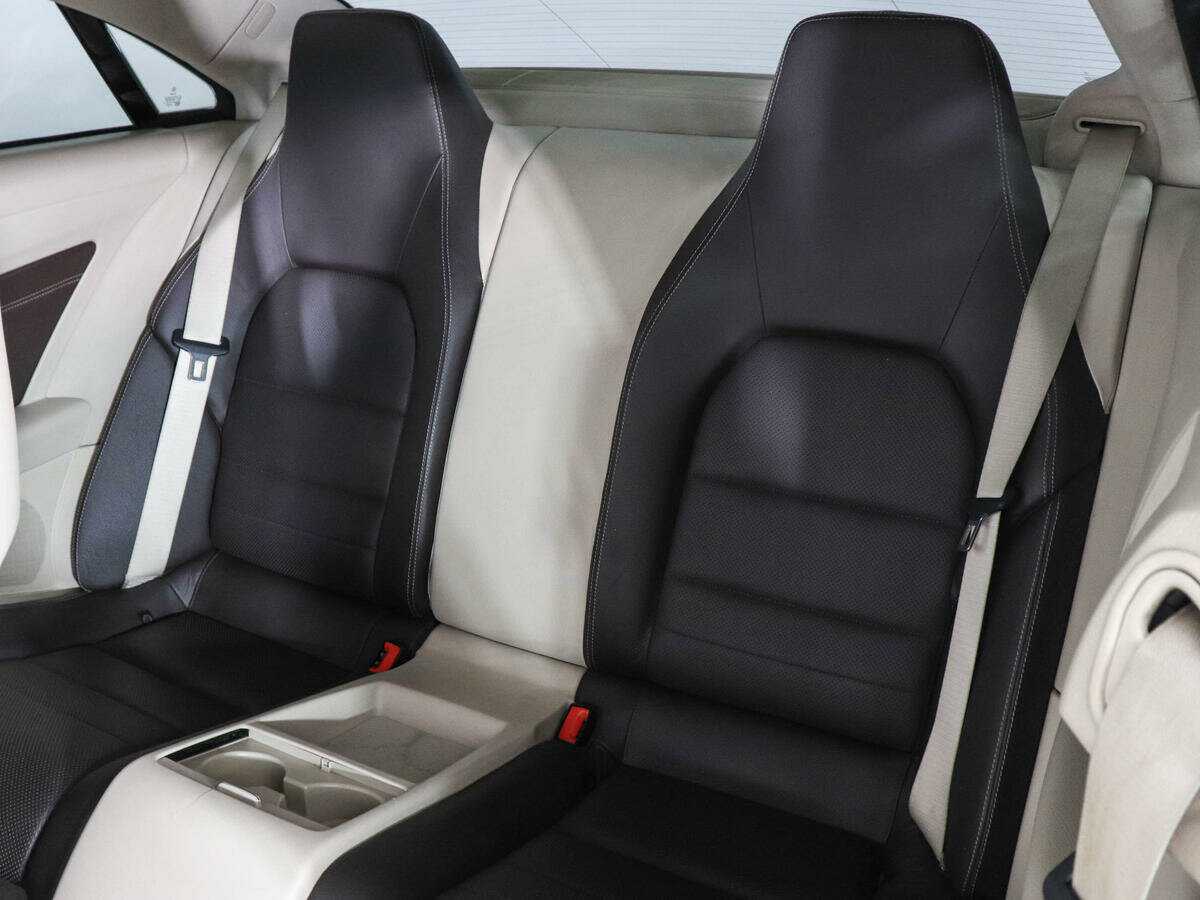 Mercedes-Benz E-Класс 2014 года с пробегом. Фото: #11